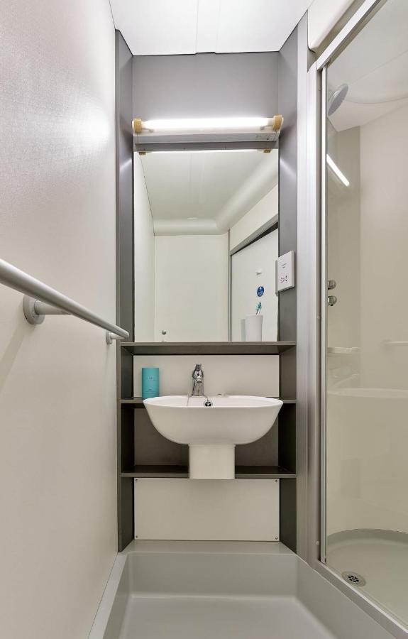 Cosy Ensuite Bedrooms At Trust House Near Exeter City Centre Bagian luar foto